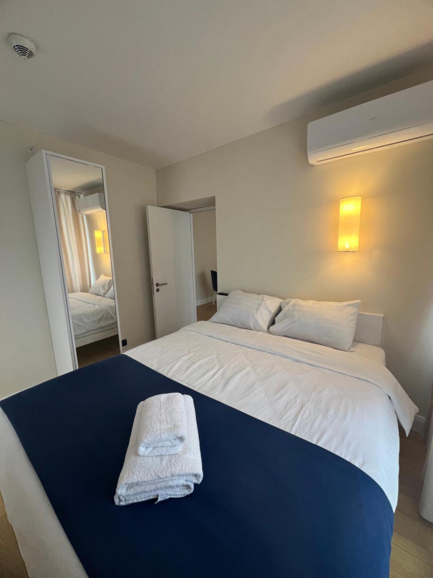 Orbi Batumi City Beach View Hotel Экстерьер фото
